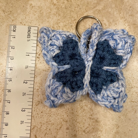 Set of 2 New Handmade Crochet Butterflies Keychains  Backpack Purse Decor - Picture 5 of 8